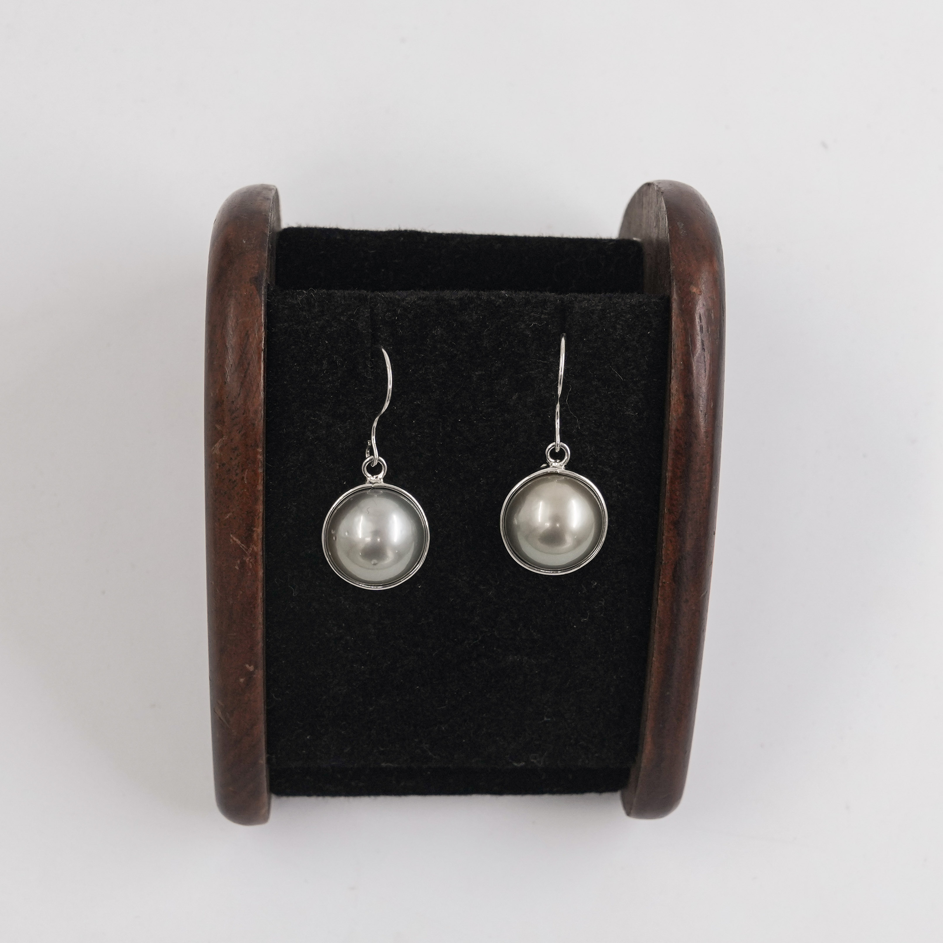 92.5 Silver Baroque Pearl Hangings